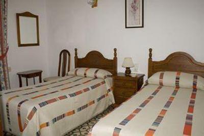 фото отеля Hostal Montserrat