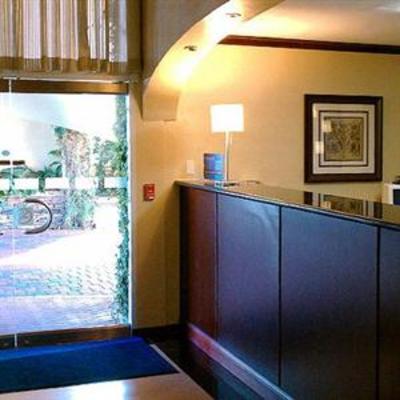 фото отеля Baymont Inn & Suites Anaheim