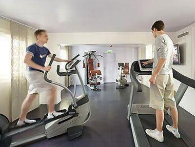 фото отеля Mercure Paris La Defense 5