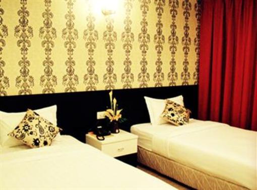 фото отеля Adel Hotel