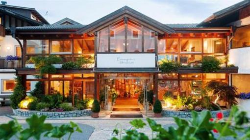 фото отеля Baumgartner's Blumenhotel Schenna
