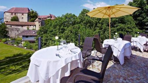 фото отеля Baumgartner's Blumenhotel Schenna