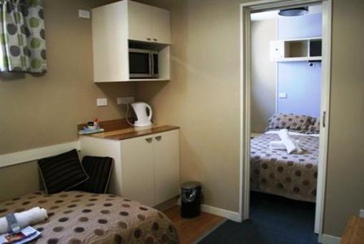 фото отеля Astray Motel & Backpackers