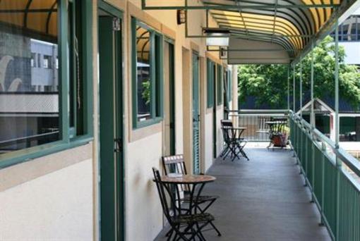 фото отеля Astray Motel & Backpackers