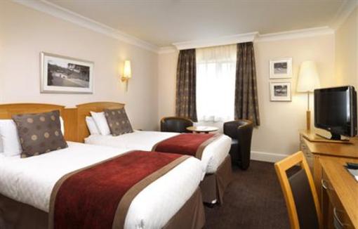 фото отеля Thistle East Midlands Airport Hotel