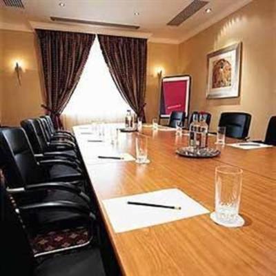 фото отеля Thistle East Midlands Airport Hotel