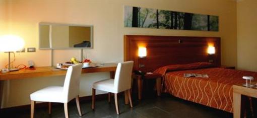фото отеля Hotel Langhe & Monferrato