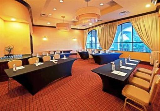 фото отеля Holiday Inn Sunland Park El Paso