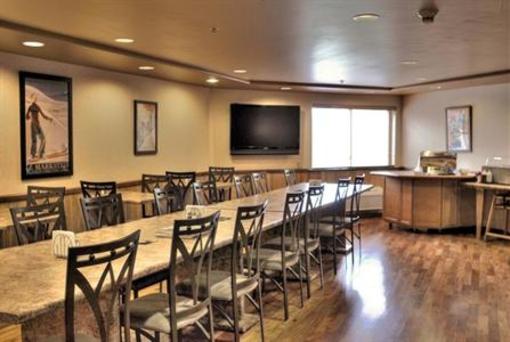 фото отеля Best Western Sunapee Lake Lodge
