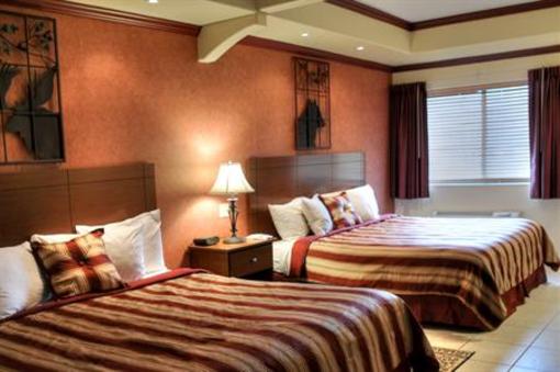 фото отеля Best Western Sunapee Lake Lodge