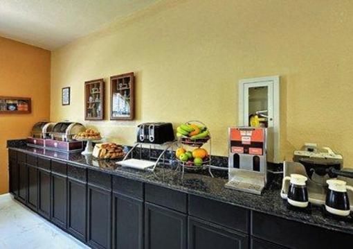 фото отеля Comfort Suites Near the Woodlands