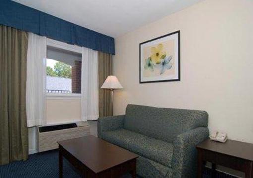 фото отеля Quality Inn & Suites Williamsburg