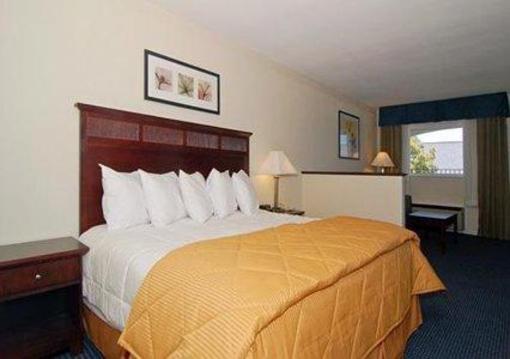 фото отеля Quality Inn & Suites Williamsburg