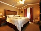 фото отеля Saras Bed & Breakfast Inn Houston