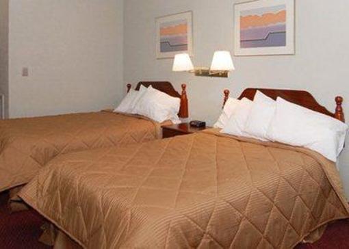 фото отеля Comfort Inn Metro Airport
