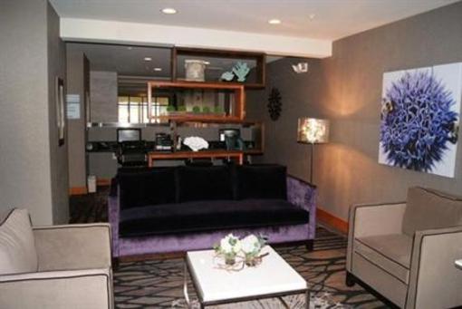 фото отеля Holiday Inn Express Saint Robert-Fort Leonard Wood