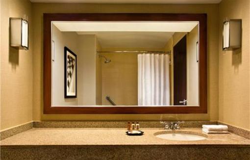 фото отеля Sheraton Indianapolis Hotel and Suites