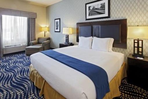 фото отеля Holiday Inn Express Hotel & Suites Weatherford