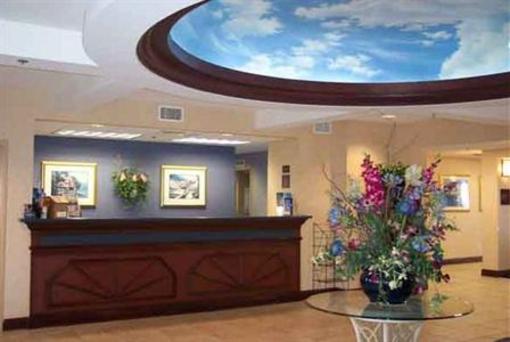фото отеля Holiday Inn Express Tampa - Rocky Point Island