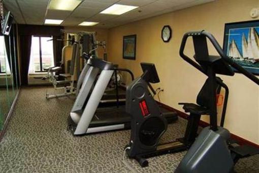 фото отеля Holiday Inn Express Tampa - Rocky Point Island