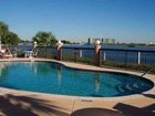 фото отеля Holiday Inn Express Tampa - Rocky Point Island