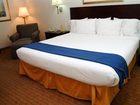 фото отеля Holiday Inn Express Tampa - Rocky Point Island