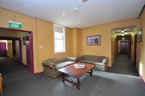 фото отеля Blue Mountains Backpacker Hostel