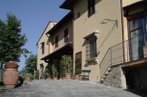 фото отеля Podere La Valle Apartments Florence