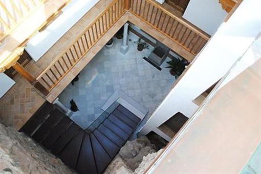 фото отеля Apartamentos Turisticos Alhambra