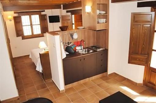 фото отеля Apartamentos Turisticos Alhambra