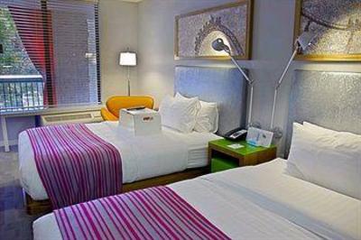 фото отеля Avatar Hotel at Great America