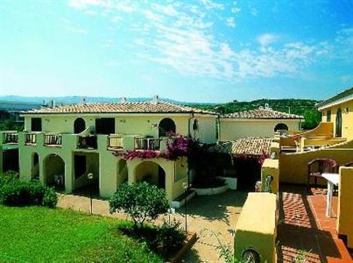 фото отеля Villaggio Turistico Baia della Rocchetta