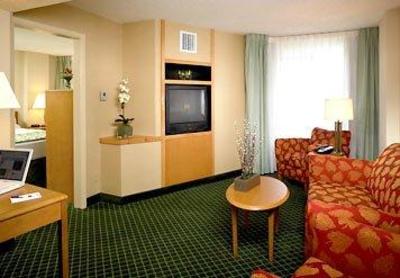 фото отеля Fairfield Inn Denver Cherry Creek