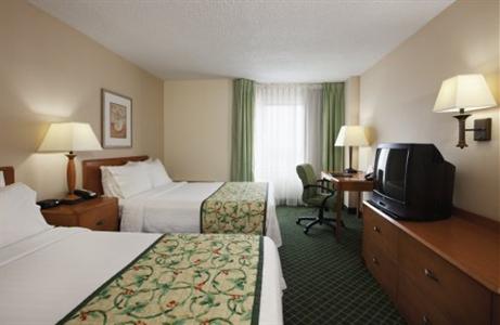 фото отеля Fairfield Inn Denver Cherry Creek
