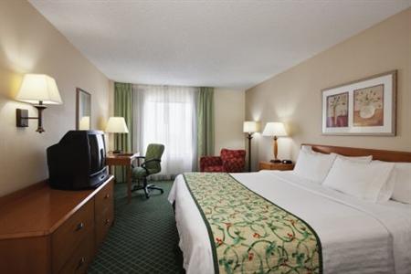 фото отеля Fairfield Inn Denver Cherry Creek