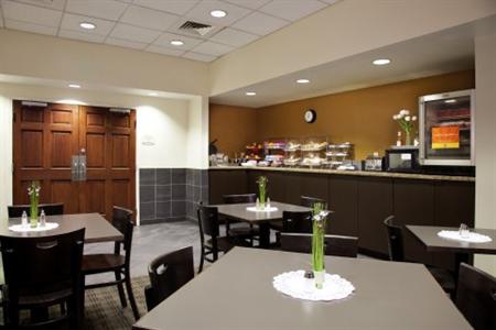 фото отеля Fairfield Inn Denver Cherry Creek