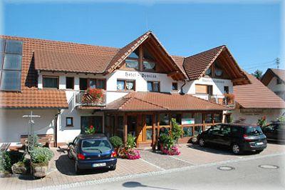 фото отеля Hotel Klosterbraeustuben Zell am Harmersbach