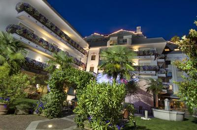 фото отеля Ideal Park Hotel Laives