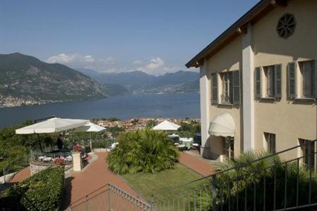 фото отеля Romantik Hotel Relais Mirabella Iseo
