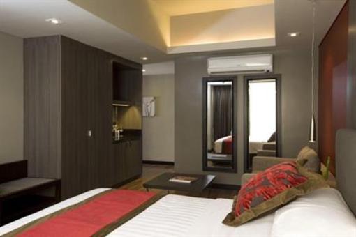 фото отеля Best Western Premier F1 Hotel