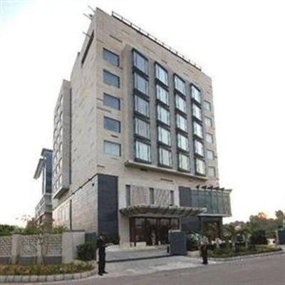 фото отеля The Fern - An Ecotel Hotel