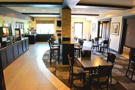 фото отеля Comfort Suites DFW Airport South