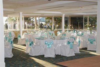 фото отеля The Naples Beach Hotel & Golf Club