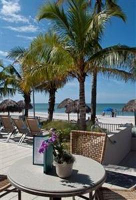 фото отеля The Naples Beach Hotel & Golf Club