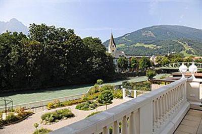 фото отеля Grand Hotel Lienz