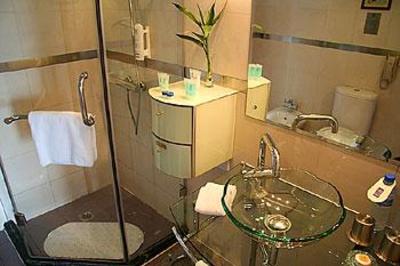 фото отеля Longhill Hotel