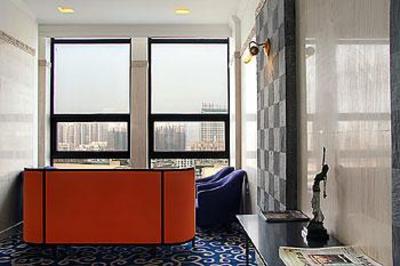 фото отеля Longhill Hotel