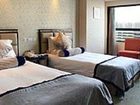 фото отеля Longhill Hotel