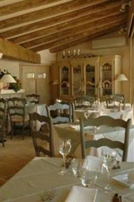 фото отеля Le Moulin D'Aure Hotel Graveson