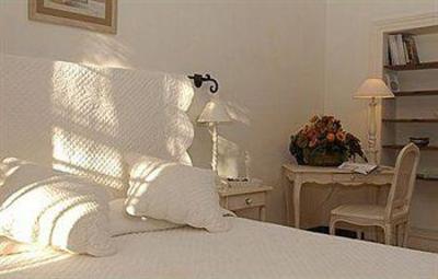 фото отеля Le Moulin D'Aure Hotel Graveson